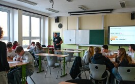 wibh5mx0dn_____robotikaZS