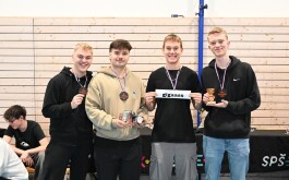 ye9z328ltm_____20251218_035