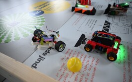 ye9z328ltm_____20251218_035