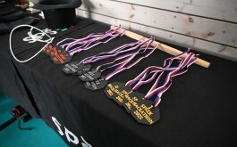 ye9z328ltm_____20251218_035