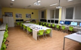 vqfjai36gt_____20260204_017